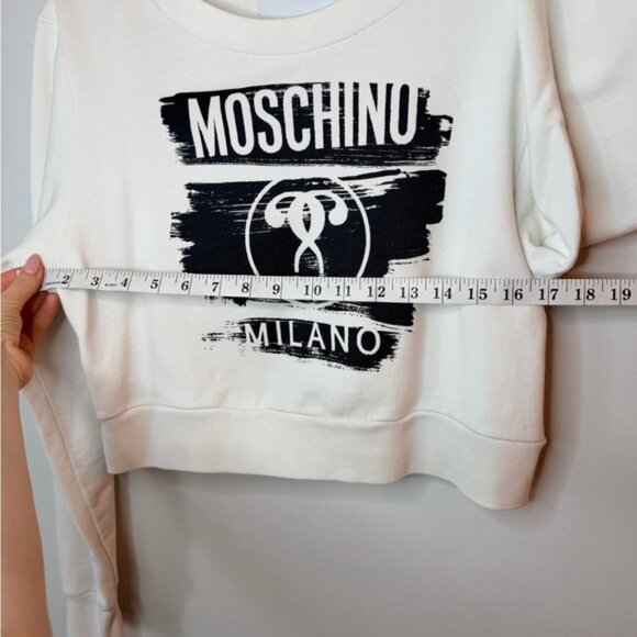 White Moschino Couture Cropped Sweater – Size 10 - Picture 11 of 12